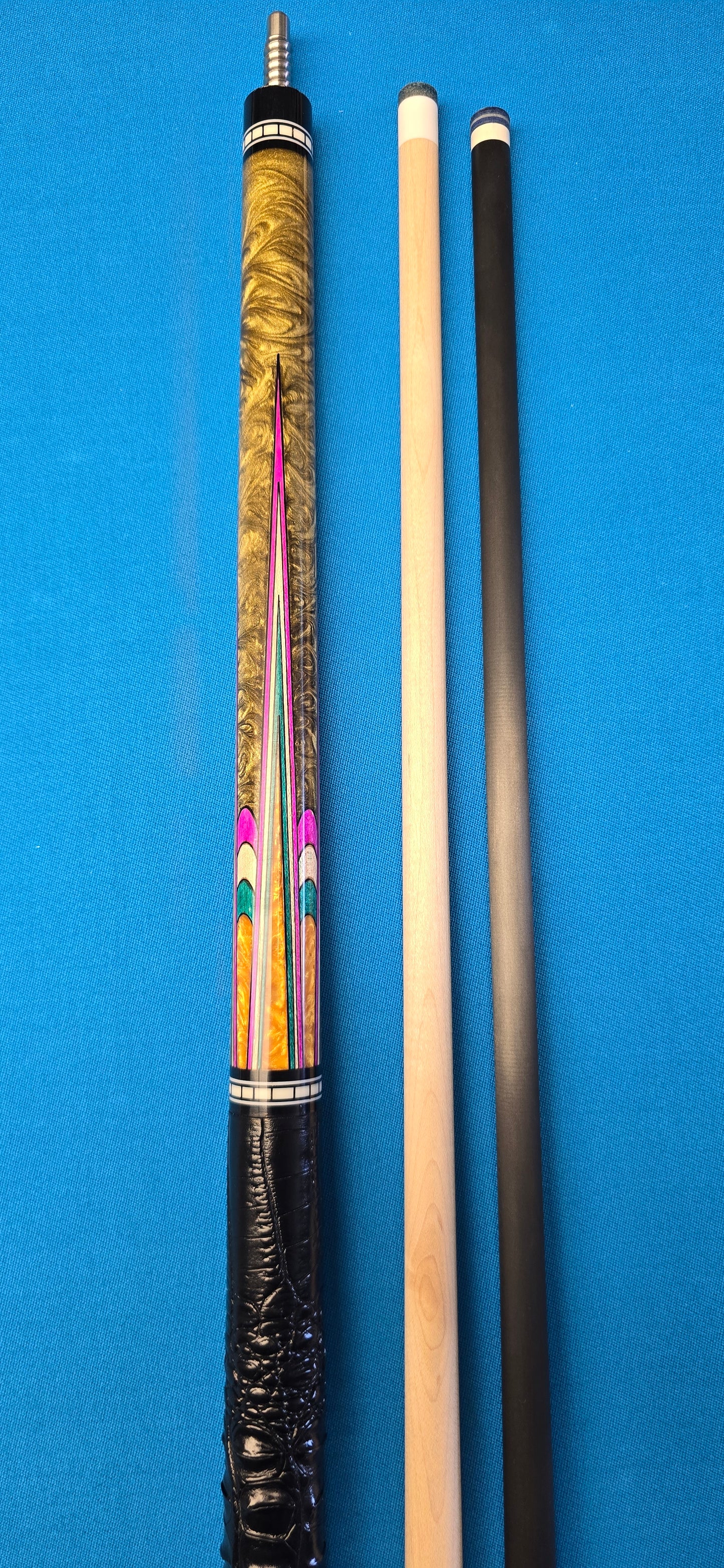 Precision ButterFly Inlay Playing Cue 1 of 1