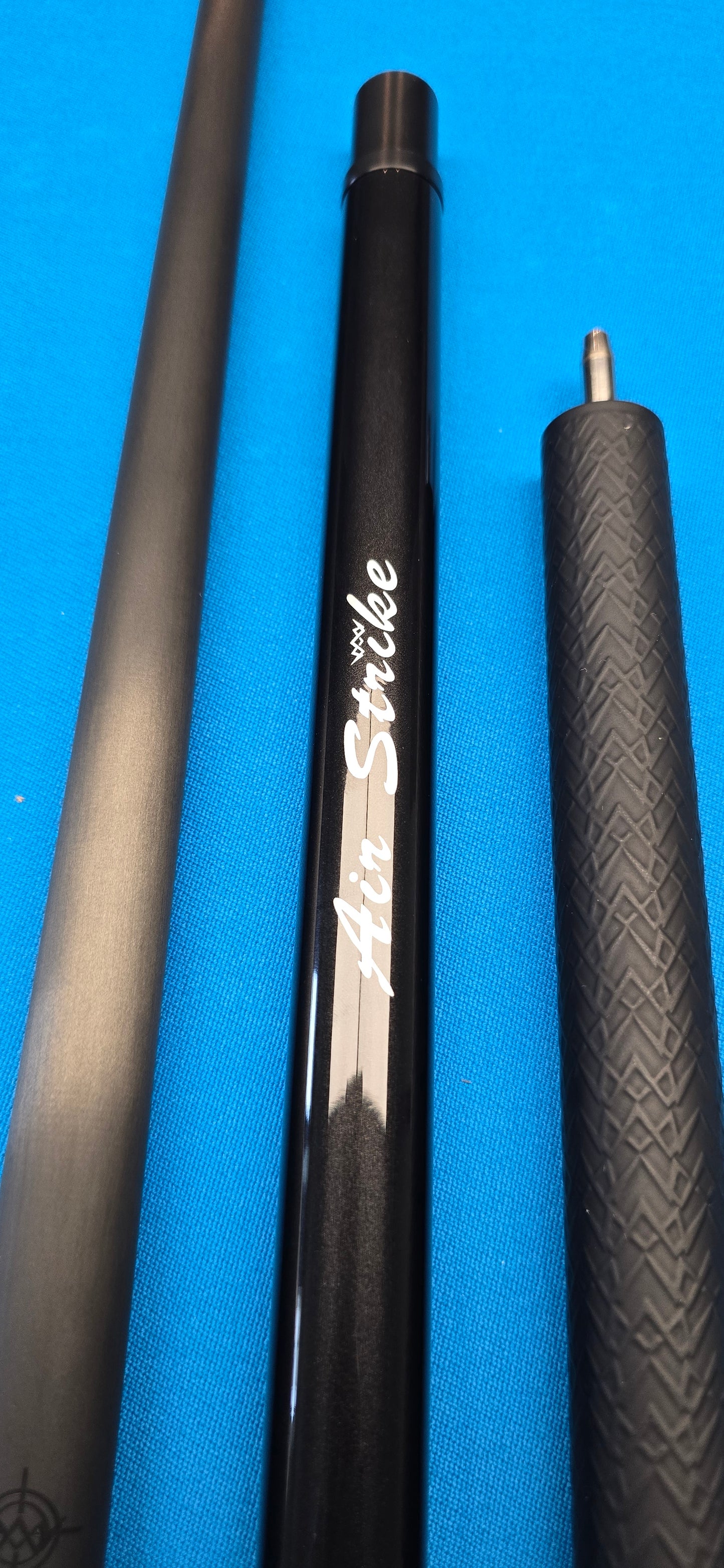 Precision Air Strike Jump Cue (Sports Grip)