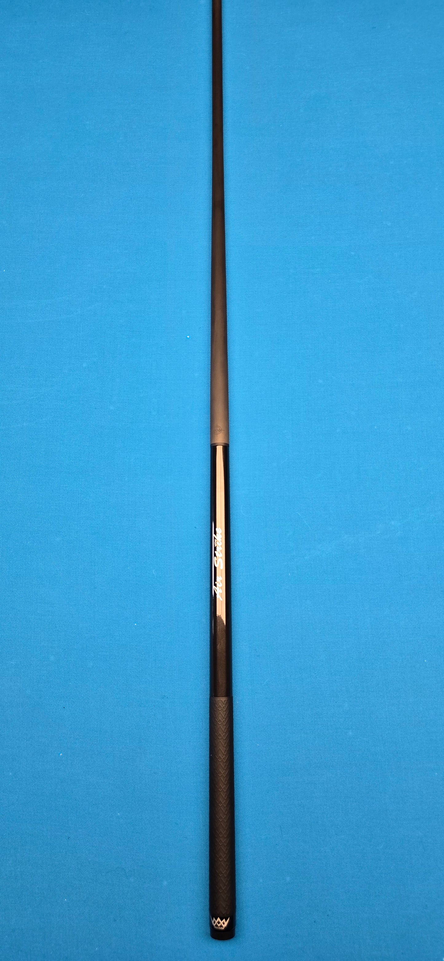 Precision Air Strike Jump Cue (Sports Grip)