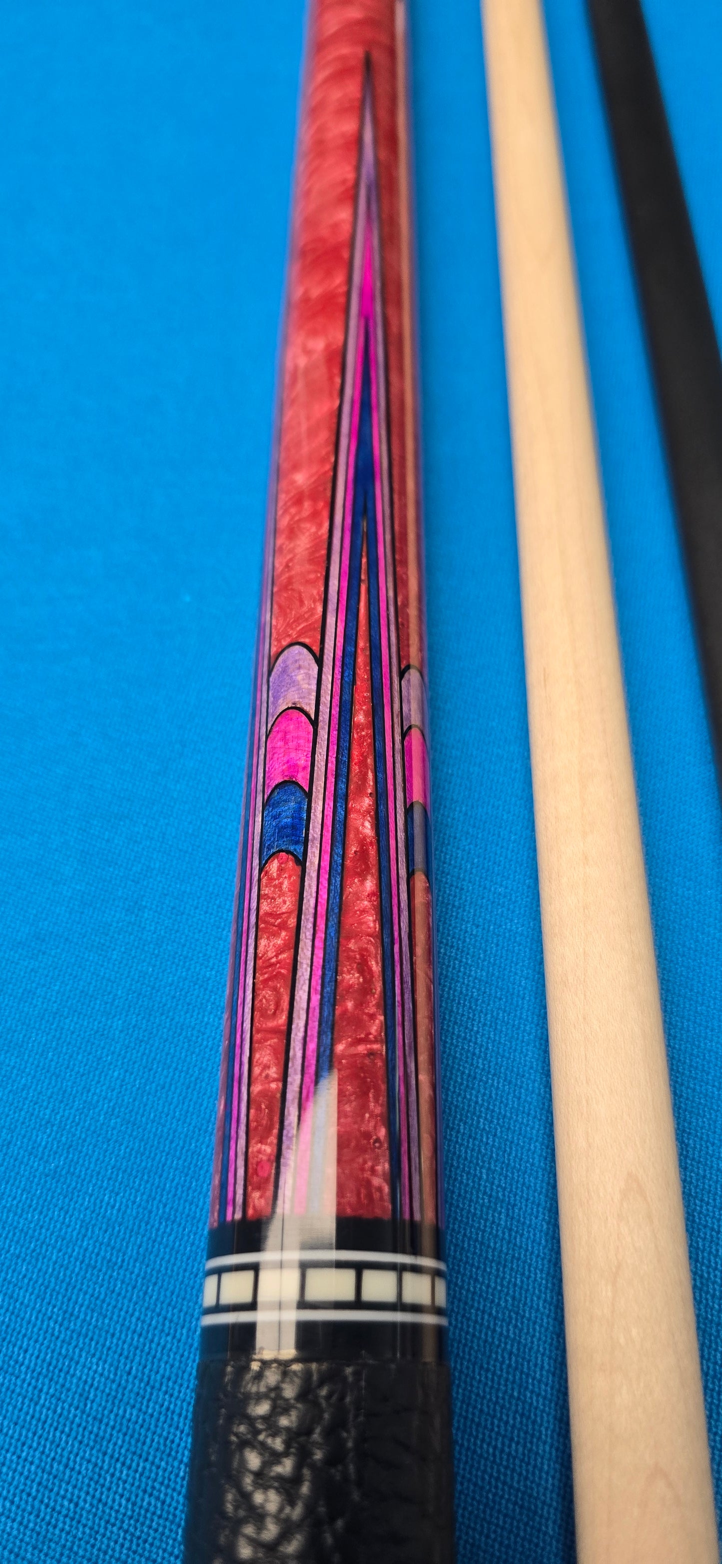 Precision ButterFly Inlay Playing Cue 1 of 1