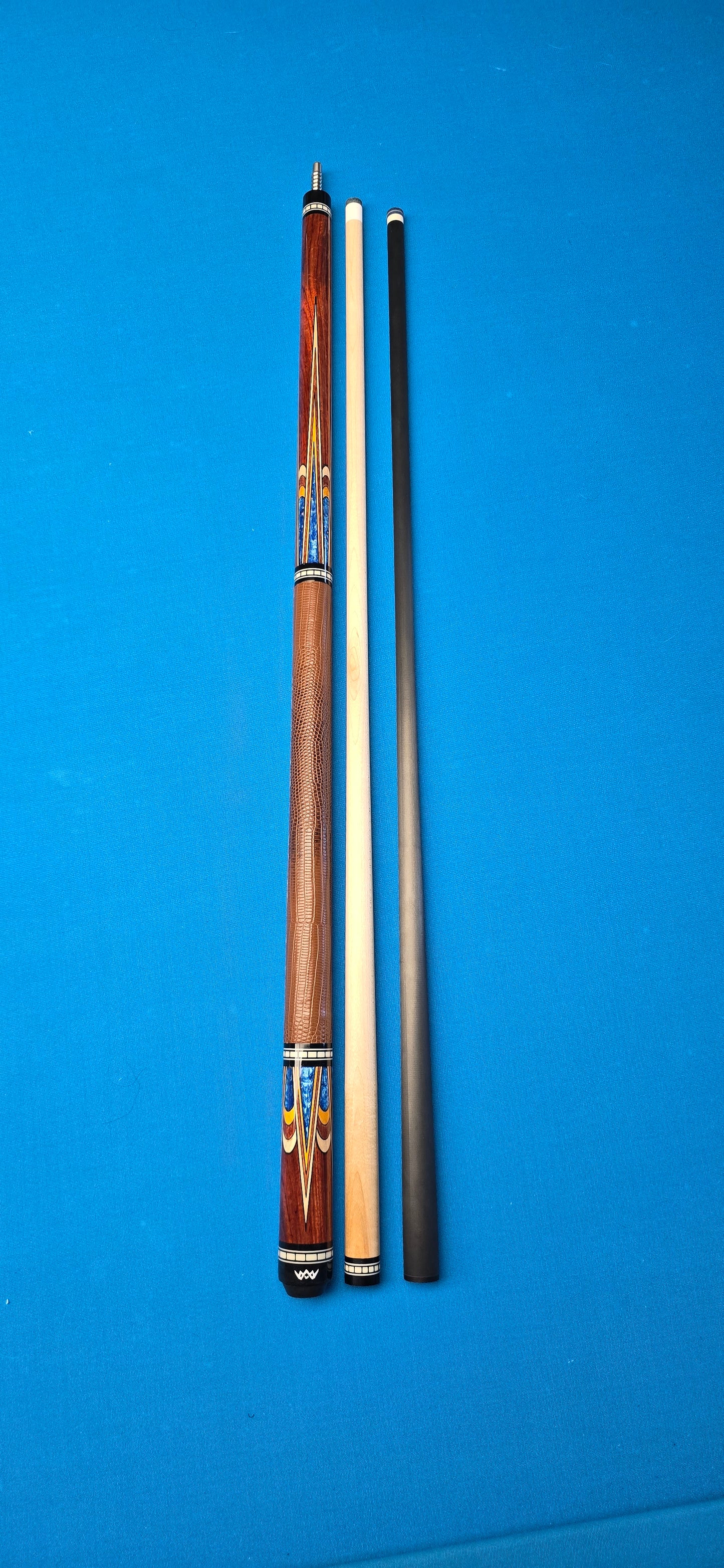 Precision ButterFly Inlay Playing Cue 1 of 1
