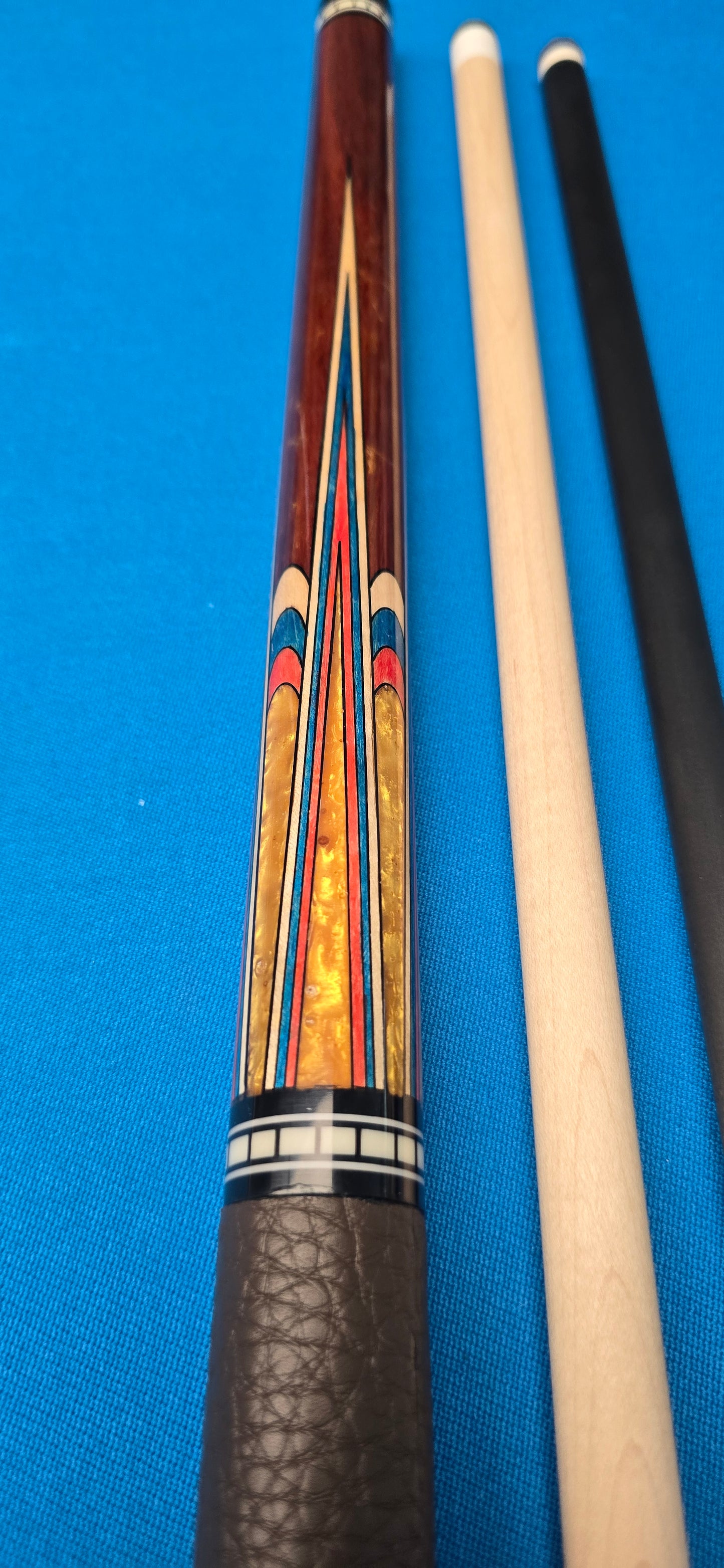 Precision ButterFly Inlay Playing Cue 1 of 1