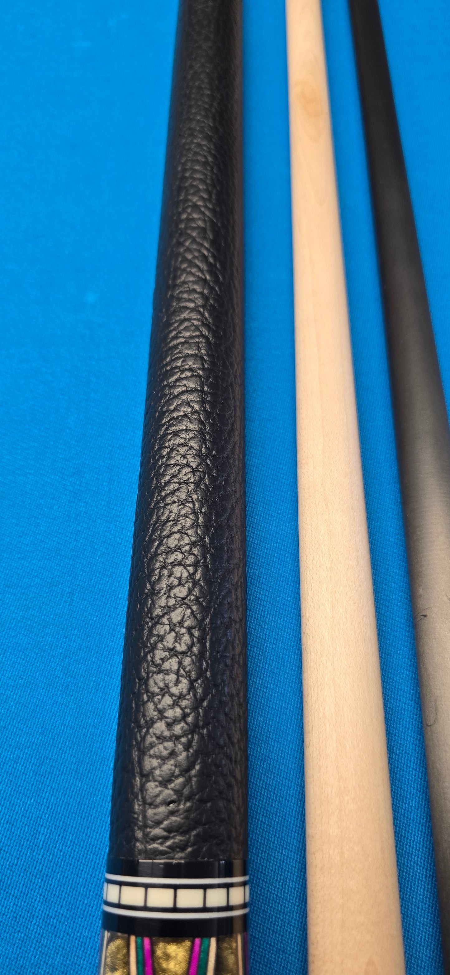 Precision ButterFly Inlay Playing Cue 1 of 1